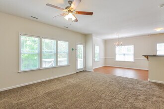 180 Willowbrook Cir in Clayton, NC - Building Photo - Building Photo