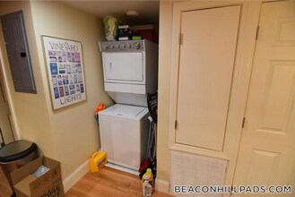 31 Temple St in Boston, MA - Building Photo - Building Photo