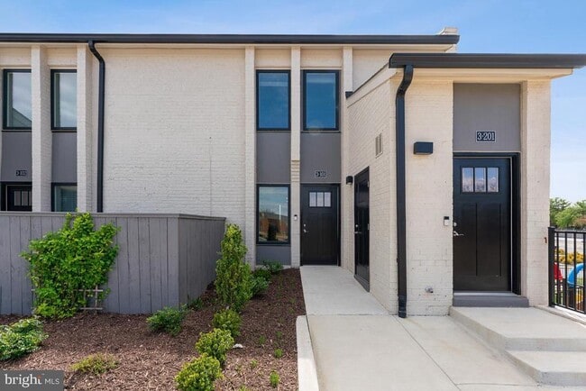 property at 19520 Village Walk Dr