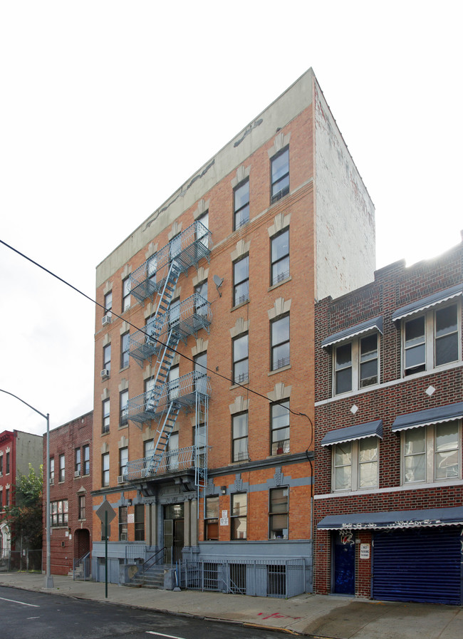 1434 Bryant Ave in Bronx, NY - Building Photo - Building Photo