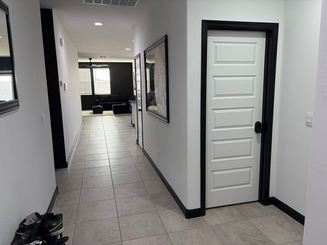 8439 W Mantle Wy in Florence, AZ - Building Photo - Building Photo