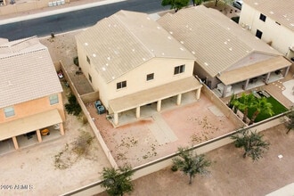 19396 N Lousandra Dr in Maricopa, AZ - Building Photo - Building Photo