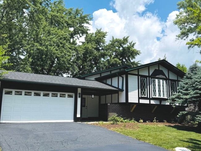 property at 434 Galahad Rd