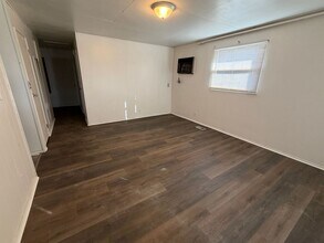 1449 Steiner Ave in Dayton, OH - Building Photo - Building Photo