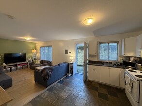 8435-8171 171 St in Surrey, BC - Building Photo - Building Photo