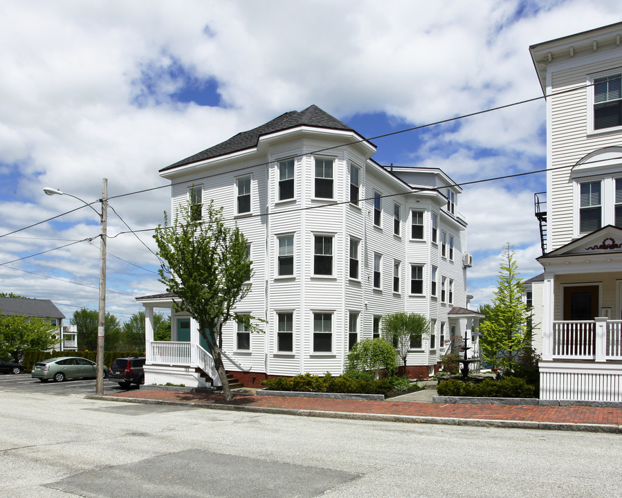 133 Morning St in Portland, ME - Foto de edificio