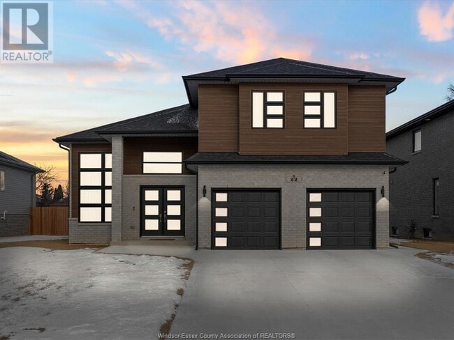 22 Noble CRT