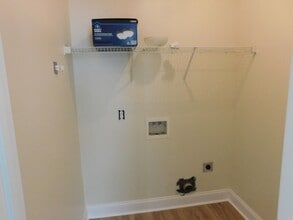 308 Daniels St in New Bern, NC - Building Photo - Building Photo