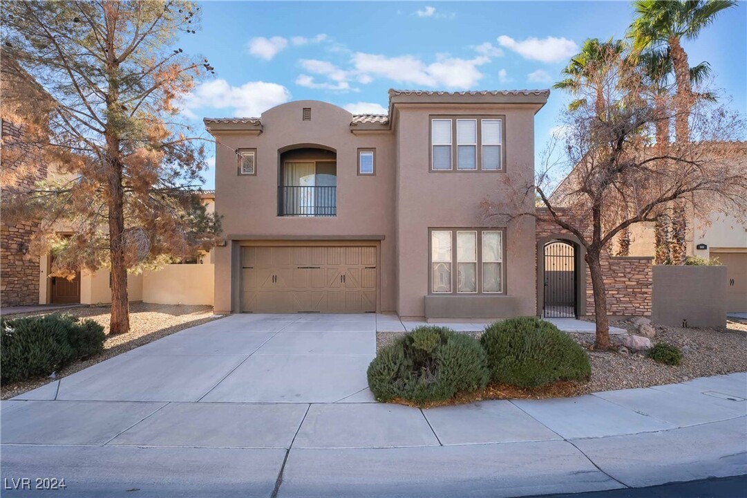 519 Via Ripagrande Ave in Henderson, NV - Building Photo