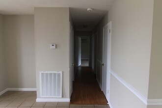 290 Cunningham Ln in Clarksville, TN - Building Photo - Building Photo