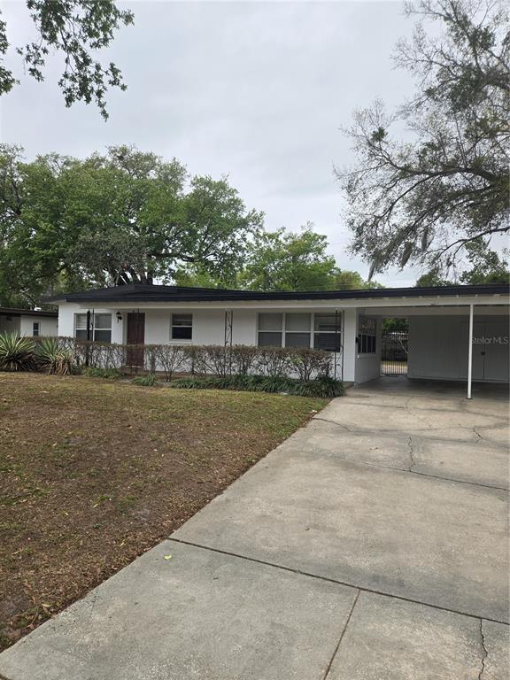 1500 Roscomare Ave in Orlando, FL - Building Photo - Building Photo