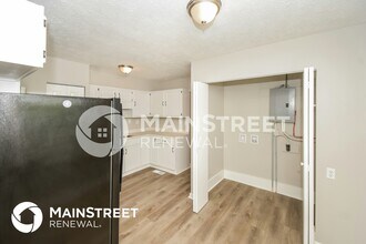 4608 N Hartman Dr in Lawrence, IN - Building Photo - Building Photo