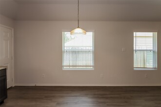 2843 Briggs Dr in Conroe, TX - Building Photo - Building Photo