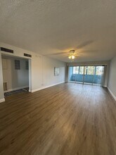 1310 NE 14th Ct in Jensen Beach, FL - Building Photo - Building Photo