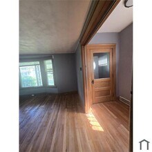 13702 Rugby Rd in Cleveland, OH - Building Photo - Building Photo