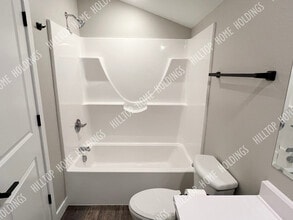 12 Frazier Oaks Rd in Eldon, MO - Building Photo - Building Photo