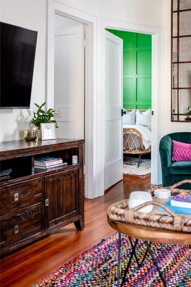 property at 611 16th St