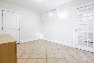 Bright, Beatutiful & Look Out Basement Apt. in Markham, ON - Building Photo - Building Photo