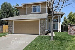 5537 Blue Sapphire Way in Elk Grove, CA - Building Photo