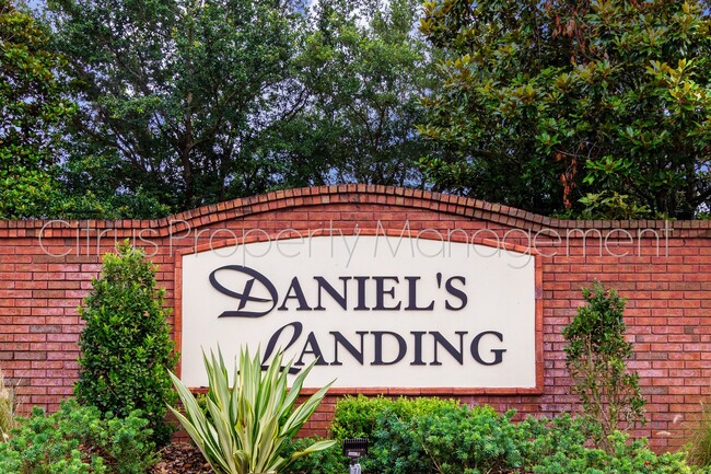 13754 Daniels Landing Cir in Winter Garden, FL - Building Photo - Building Photo