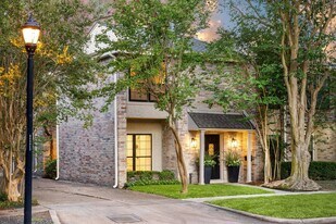 6721 Belmont St in Houston, TX - Building Photo