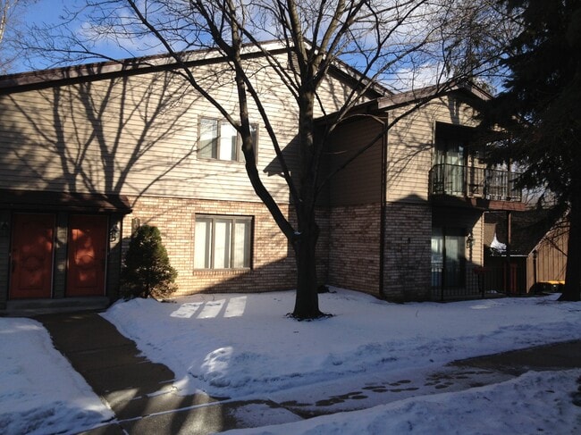 property at 10321 W North Ave