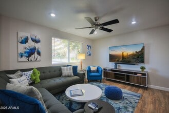 7603 E Montecito Ave in Scottsdale, AZ - Building Photo - Building Photo