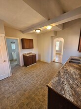 7010-7014 Wakefield Ave in Cleveland, OH - Building Photo - Building Photo