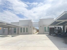2701 Sage Dr, Unit 3 in Weslaco, TX - Building Photo