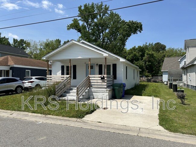 622 Mason Ave