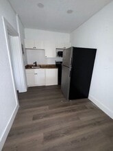 206 W Main St in Leesburg, FL - Foto de edificio - Building Photo