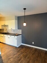 2922 SW Lydia Ave, Unit 228 in Topeka, KS - Building Photo - Building Photo