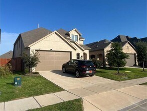3934 Ford Dr in Heartland, TX - Building Photo - Building Photo