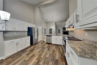 3199 Pilgrims Dr in Douglasville, GA - Building Photo - Building Photo