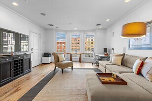 277 Grand St in Jersey City, NJ - Building Photo