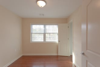 The Boulevard in Avenel, NJ - Foto de edificio - Interior Photo