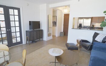 1 Charles St S in Boston, MA - Building Photo - Building Photo