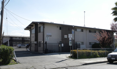 22250-22266 S Garden Ave in Hayward, CA - Building Photo - Building Photo