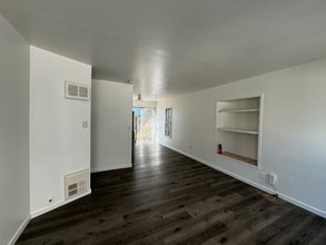4800 Daisy St, Unit Apt 3 in Oakland, CA - Building Photo - Building Photo