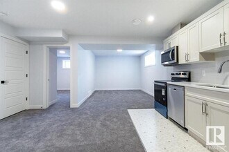 32 Rosewood Wy in St. Albert, AB - Building Photo - Building Photo