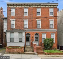 506 W 9th St in Wilmington, DE - Building Photo