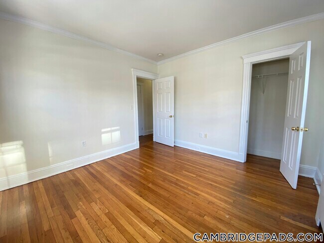 1 Langdon St, Unit 1 in Cambridge, MA - Building Photo - Building Photo
