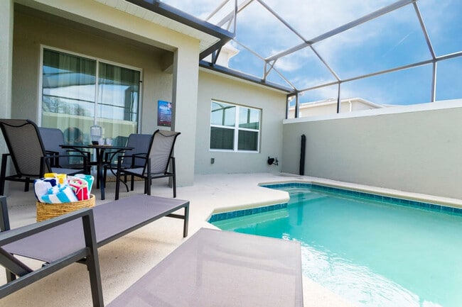 4355 Scene Ln in Kissimmee, FL - Building Photo - Building Photo