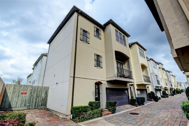 2803 Sherwin St in Houston, TX - Building Photo - Building Photo