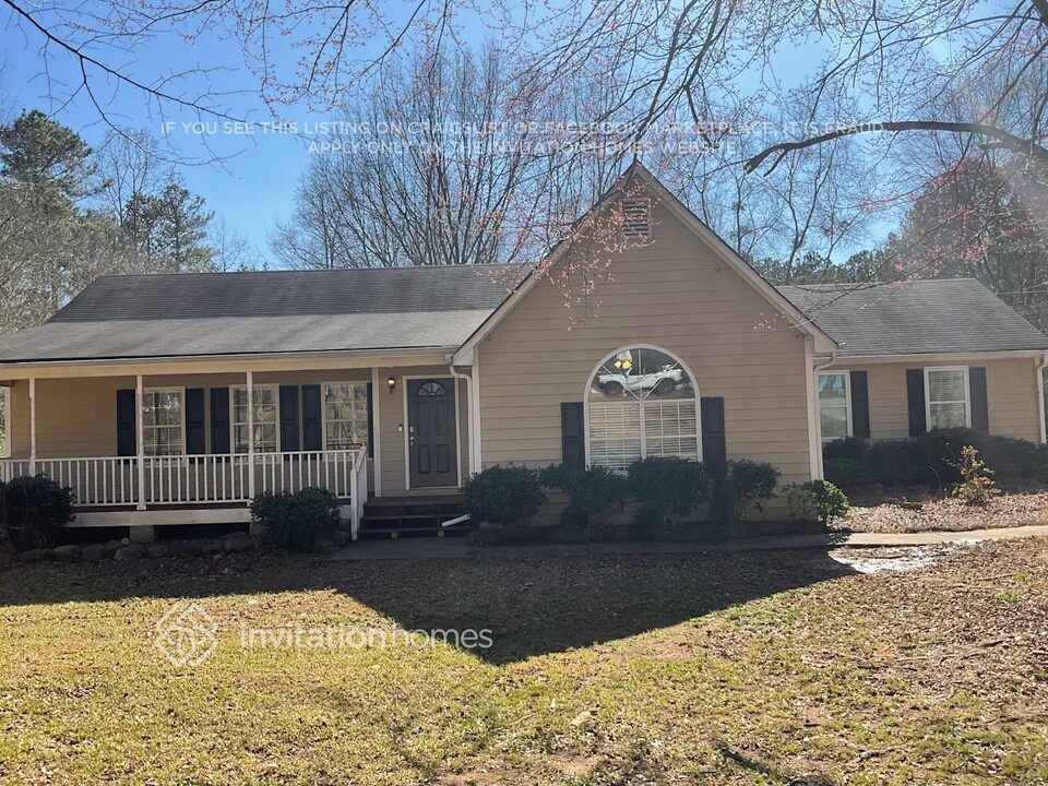 3060 Old Jackson Rd in Locust Grove, GA - Building Photo