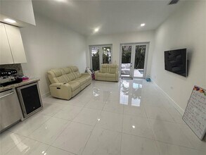 8143 SW 162nd Path in Miami, FL - Building Photo - Building Photo