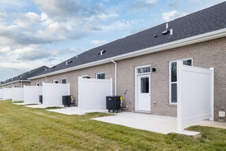 Sader Townhomes in Inwood, WV - Building Photo - Building Photo