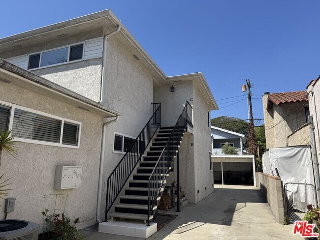 4164 Madison Ave in Culver City, CA - Building Photo - Building Photo