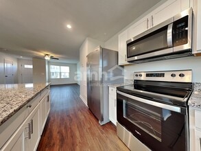 5670 Julia Kate Dr in Morrow, OH - Building Photo - Building Photo