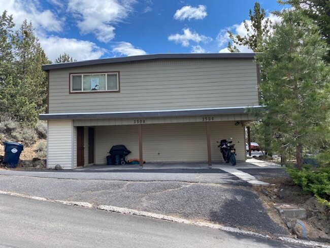 property at 1508 NW Juniper St